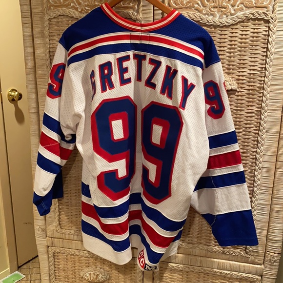 COPY - Wayne Gretzky Rangers Jersey